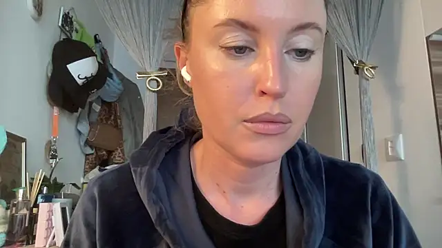Ameli8 online show from April 30, 2026, 11:27 am