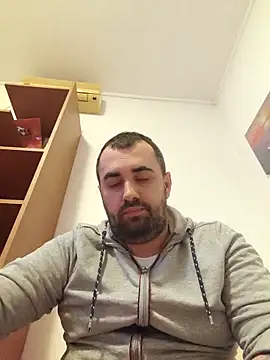 Marco9321 online show from May 1, 2026, 9:19 pm