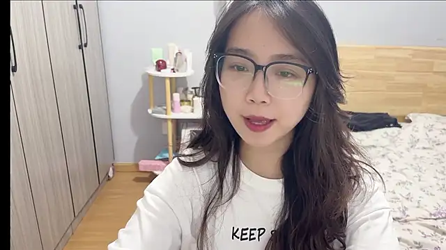 Hmm 0303 online show from February 22, 2026, 6:35 am