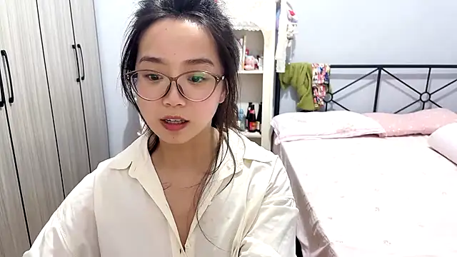 Hmm 0303 online show from April 29, 2026, 5:30 pm