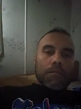 Kreol69 online show from November 5, 2025, 3:23 pm