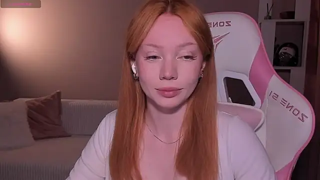 Elisahsthetics online show from July 12, 2026, 7:49 pm