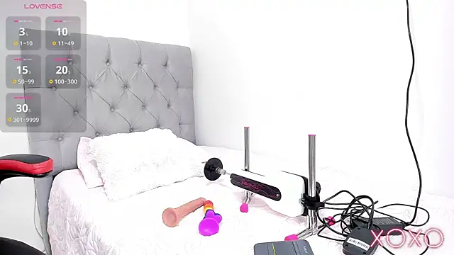 Nyra lux16 online show from December 14, 2025, 12:16 am