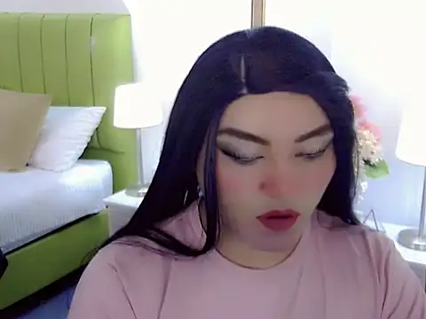 sebastian cruz  online show from December 20, 2025, 3:41 pm