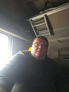 Grase44 online show from March 6, 2026, 1:29 pm