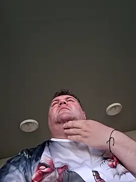 Snapshot of Grase44 chatting on April 18, 2026, 5:17 pm Grase44 online show from April 18, 2026, 5:17 pm