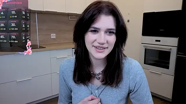 Snapshot of eshleeygreen chatting on November 30, 2025, 5:50 pm eshleeygreen online show from November 30, 2025, 5:50 pm