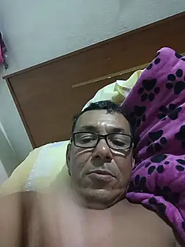bruno 324278 online show from June 25, 2026, 9:19 pm