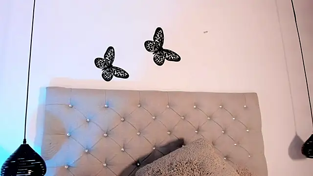 Snapshot of Quetzal_coatl_ chatting on November 10, 2025, 8:41 pm Quetzal coatl online show from November 10, 2025, 8:41 pm