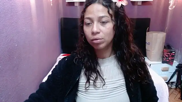 monika 256 online show from January 16, 2026, 1:26 pm