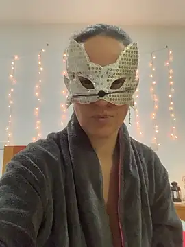 Snapshot of massagistahotbrunette chatting on January 8, 2026, 8:22 pm massagistahotbrunette online show from January 8, 2026, 8:22 pm