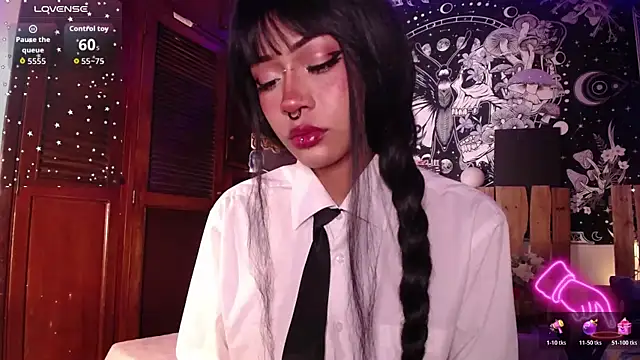 ivybank online show from November 22, 2025, 7:35 pm