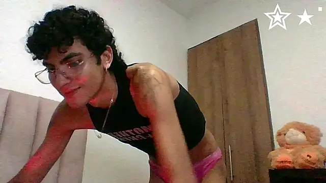 axel love13 online show from March 15, 2026, 9:26 am