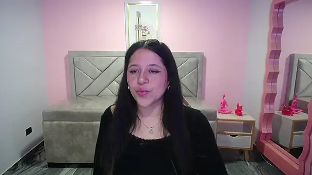 Snapshot of aria_ch2 chatting on November 27, 2025, 10:12 pm aria ch2 online show from November 27, 2025, 10:12 pm