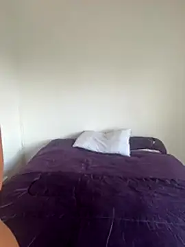 Snapshot of NiaLong21_ chatting on November 18, 2025, 4:50 am NiaLong21 online show from November 18, 2025, 4:50 am