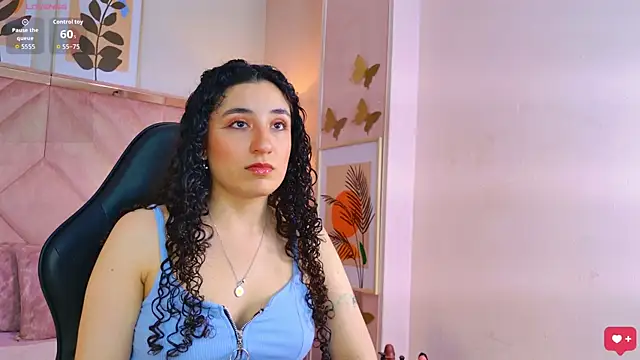 Snapshot of DemiJones_ chatting on June 5, 2026, 5:14 am DemiJones online show from June 5, 2026, 5:14 am