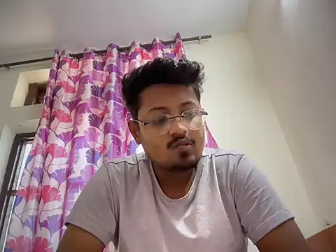 Your yash2 online show from November 6, 2025, 4:24 am