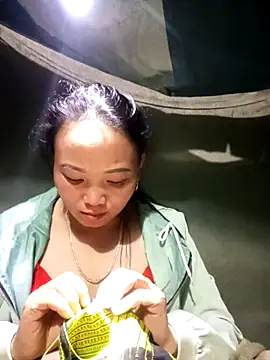 Snapshot of susunini chatting on November 11, 2025, 8:47 am susunini online show from November 11, 2025, 8:47 am