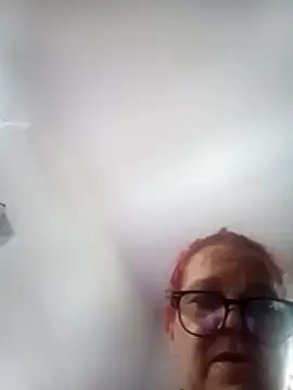 Snapshot of mistressmichelle chatting on December 5, 2025, 5:20 pm mistressmichelle online show from December 5, 2025, 5:20 pm