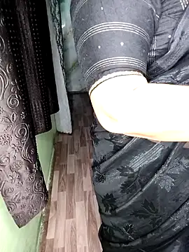 indian Teena Bhabhi online show from December 15, 2025, 7:56 am