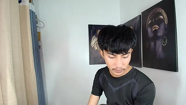 Snapshot of Urloverhardcock chatting on December 14, 2025, 5:24 am Urloverhardcock online show from December 14, 2025, 5:24 am