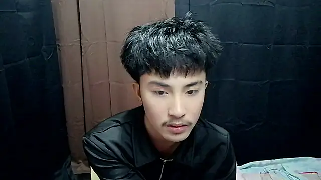 Urloverhardcock online show from June 22, 2026, 3:42 pm