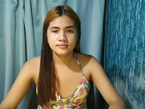 Snapshot of Rema_thebigcock chatting on July 3, 2026, 12:17 am Rema thebigcock online show from July 3, 2026, 12:17 am