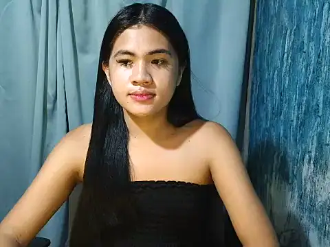 Snapshot of Rema_thebigcock chatting on July 25, 2026, 6:05 pm Rema thebigcock online show from July 25, 2026, 6:05 pm