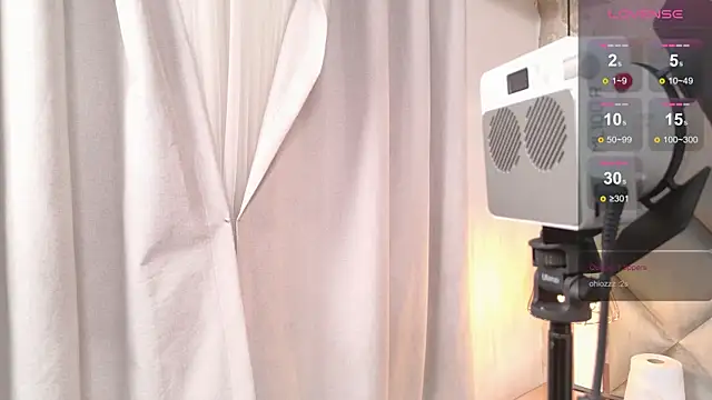 Snapshot of crystal_gilton chatting on June 15, 2026, 7:05 pm crystal gilton online show from June 15, 2026, 7:05 pm