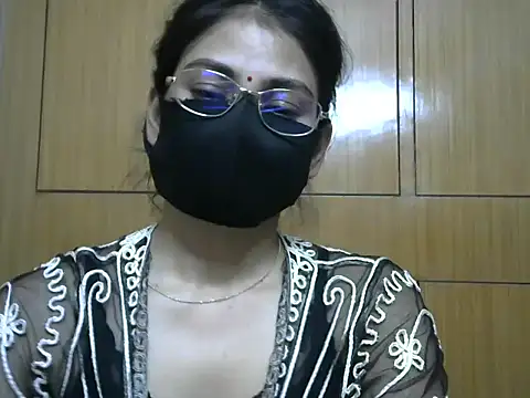 Fairy Pie online show from June 12, 2026, 6:18 pm