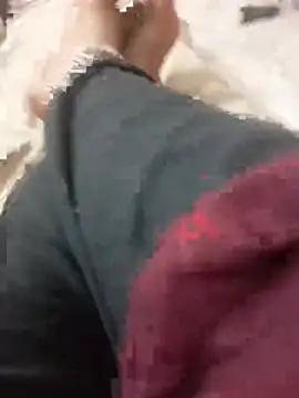 Snapshot of Rathi_telugu_couple chatting on May 31, 2026, 2:20 am Rathi telugu couple online show from May 31, 2026, 2:20 am