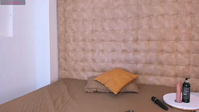 Snapshot of Anabella_BigBoobs chatting on November 29, 2025, 11:24 am Anabella BigBoobs online show from November 29, 2025, 11:24 am