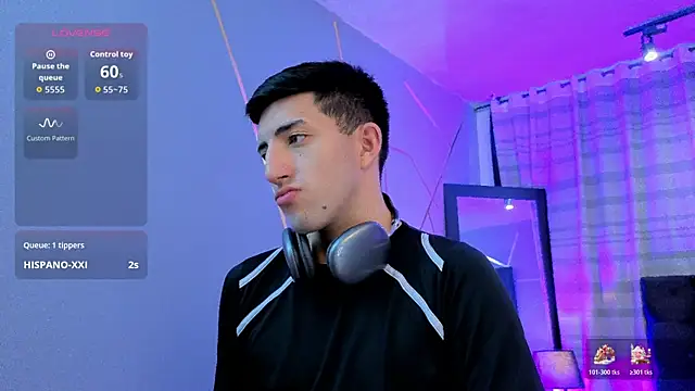 Un Sluttyy online show from December 1, 2025, 11:48 am