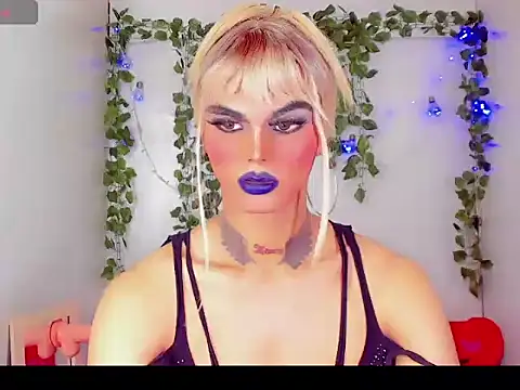 Snapshot of Sofia-hot_ chatting on November 30, 2025, 2:10 pm Sofia-hot online show from November 30, 2025, 2:10 pm