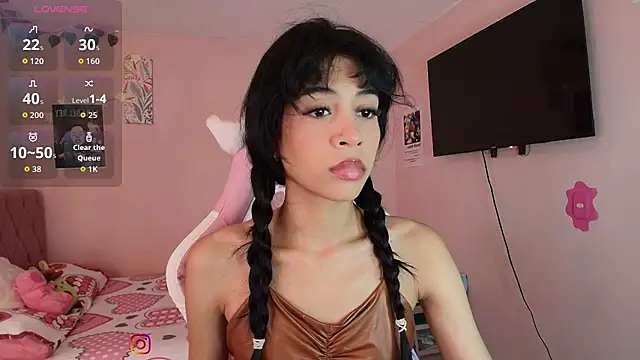 Snapshot of TOOKIOG_ chatting on June 18, 2026, 5:39 pm TOOKIOG online show from June 18, 2026, 5:39 pm