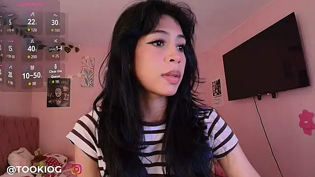 Snapshot of TOOKIOG_ chatting on June 23, 2026, 5:33 pm TOOKIOG online show from June 23, 2026, 5:33 pm