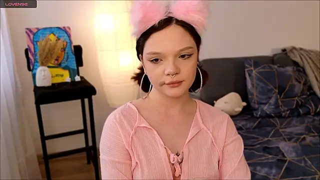 Snapshot of Sweety_cheeky chatting on March 11, 2026, 2:01 pm Sweety cheeky online show from March 11, 2026, 2:01 pm