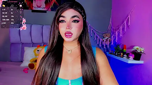Lovely-Hinata online show from July 15, 2026, 4:29 am