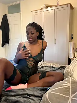 Snapshot of bry8661 chatting on December 2, 2025, 11:59 am bry8661 online show from December 2, 2025, 11:59 am