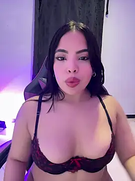 Snapshot of Ari_coleman chatting on August 1, 2026, 4:01 am Ari coleman online show from August 1, 2026, 4:01 am