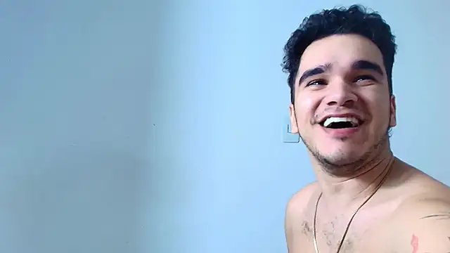 Snapshot of BrandoCraw chatting on December 15, 2025, 2:49 am BrandoCraw online show from December 15, 2025, 2:49 am