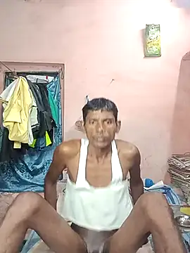 Snapshot of AjitArti chatting on November 14, 2025, 6:50 pm AjitArti online show from November 14, 2025, 6:50 pm