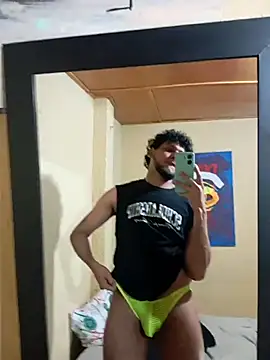 prototipoA45 online show from December 3, 2025, 4:09 am