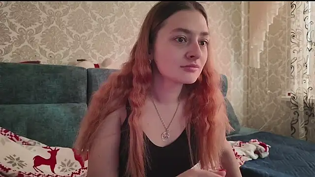 SweetLiaison online show from March 11, 2026, 6:30 am