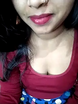 Sexy Divya   online show from February 11, 2026, 5:01 am