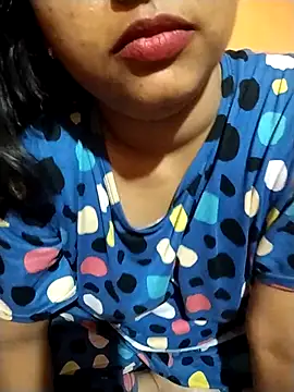 Sexy Divya   online show from May 2, 2026, 5:51 pm