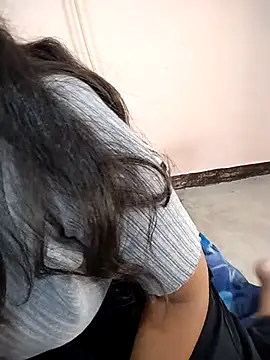 Sexy Divya   online show from May 20, 2026, 12:00 pm