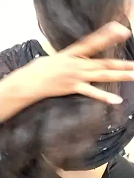 Sexy Divya   online show from May 29, 2026, 1:31 pm