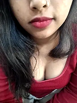 Sexy Divya   online show from May 30, 2026, 5:15 am