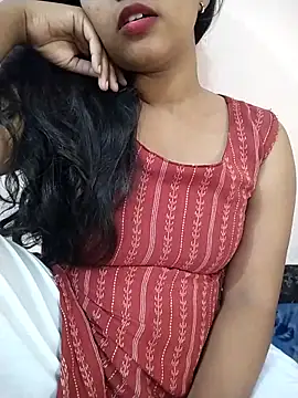 Sexy Divya   online show from May 31, 2026, 7:26 am